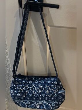 Disney Quilted Navy Floral Crossbody Bag new never used